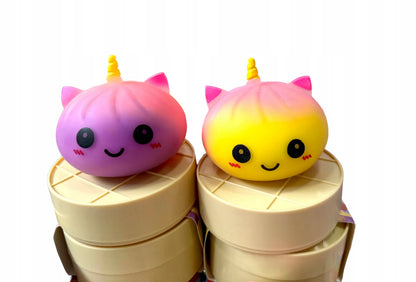 Vaivorykštės spalvų vienaragio formos „squishy“ žaislas-antistresas, 10 cm
