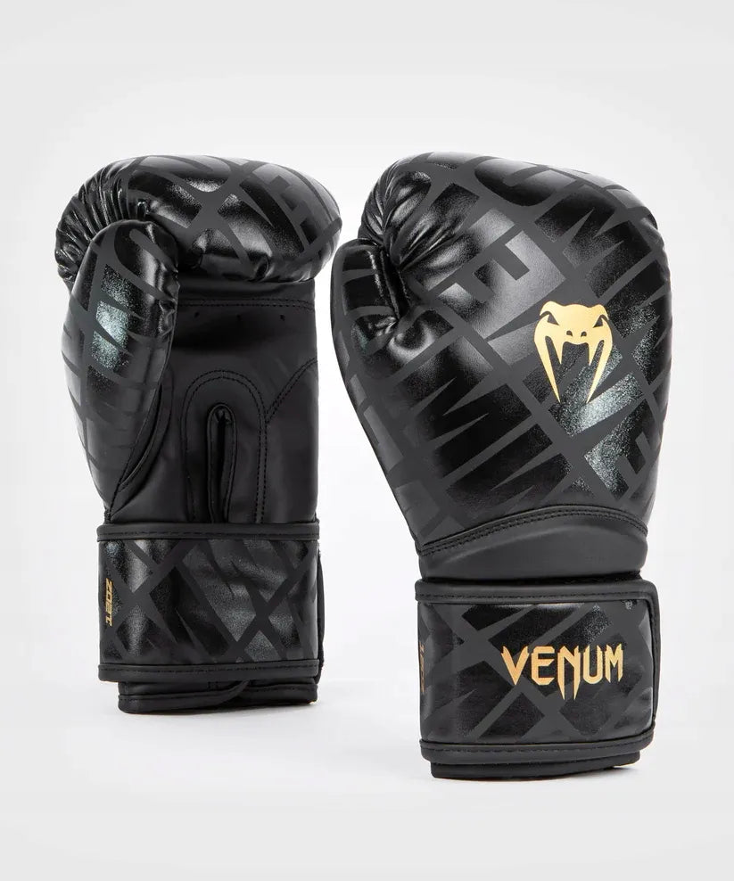 „Venum Contender 1.5 XT“ bokso pirštinės, juodos ir auksinės, 10 oz