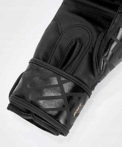 „Venum Contender 1.5 XT“ bokso pirštinės, juodos ir auksinės, 10 oz
