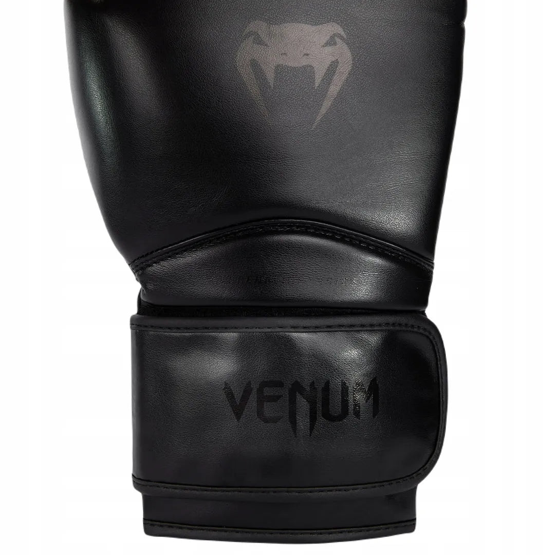 Venum Contender 2.0 juodos bokso pirštinės, 12 oz