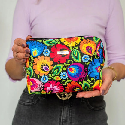 VIDUTINĖ KOSMETINĖ-ETUI „CELINA“ – JUODA „ŁOWICKA“