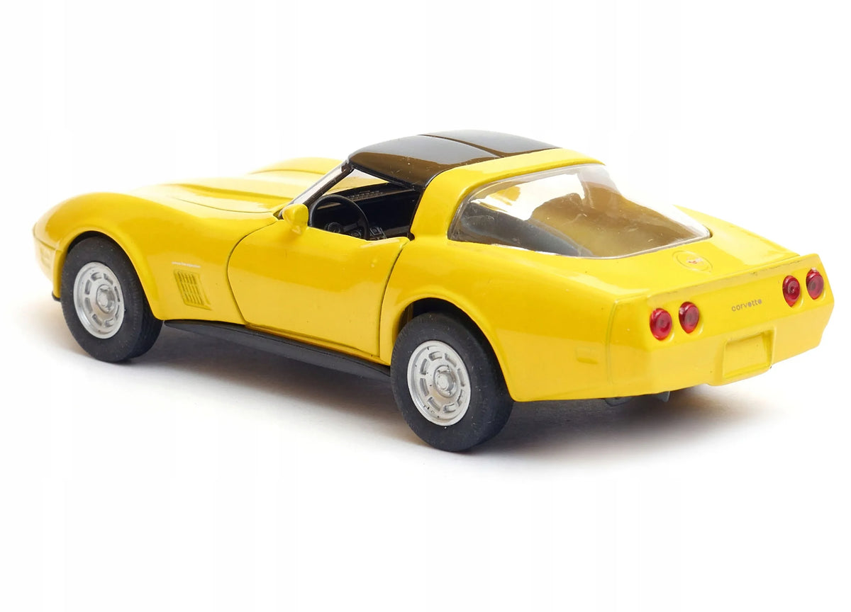 Welly „Chevrolet Corvette Coupe 1982“ modelis, 1:34–1:39