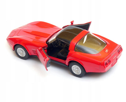 Welly „Chevrolet Corvette Coupe 1982“ modelis, 1:34–1:39