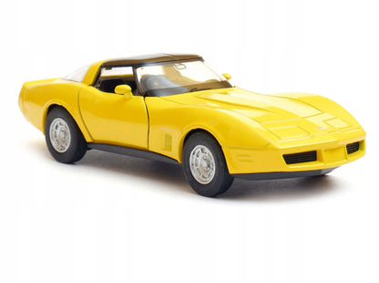 Welly „Chevrolet Corvette Coupe 1982“ modelis, 1:34–1:39