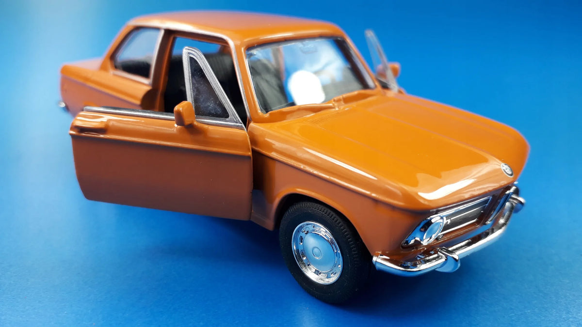 Welly Lotus Esprit Type 79 raudonas metalinis modelis 1:34